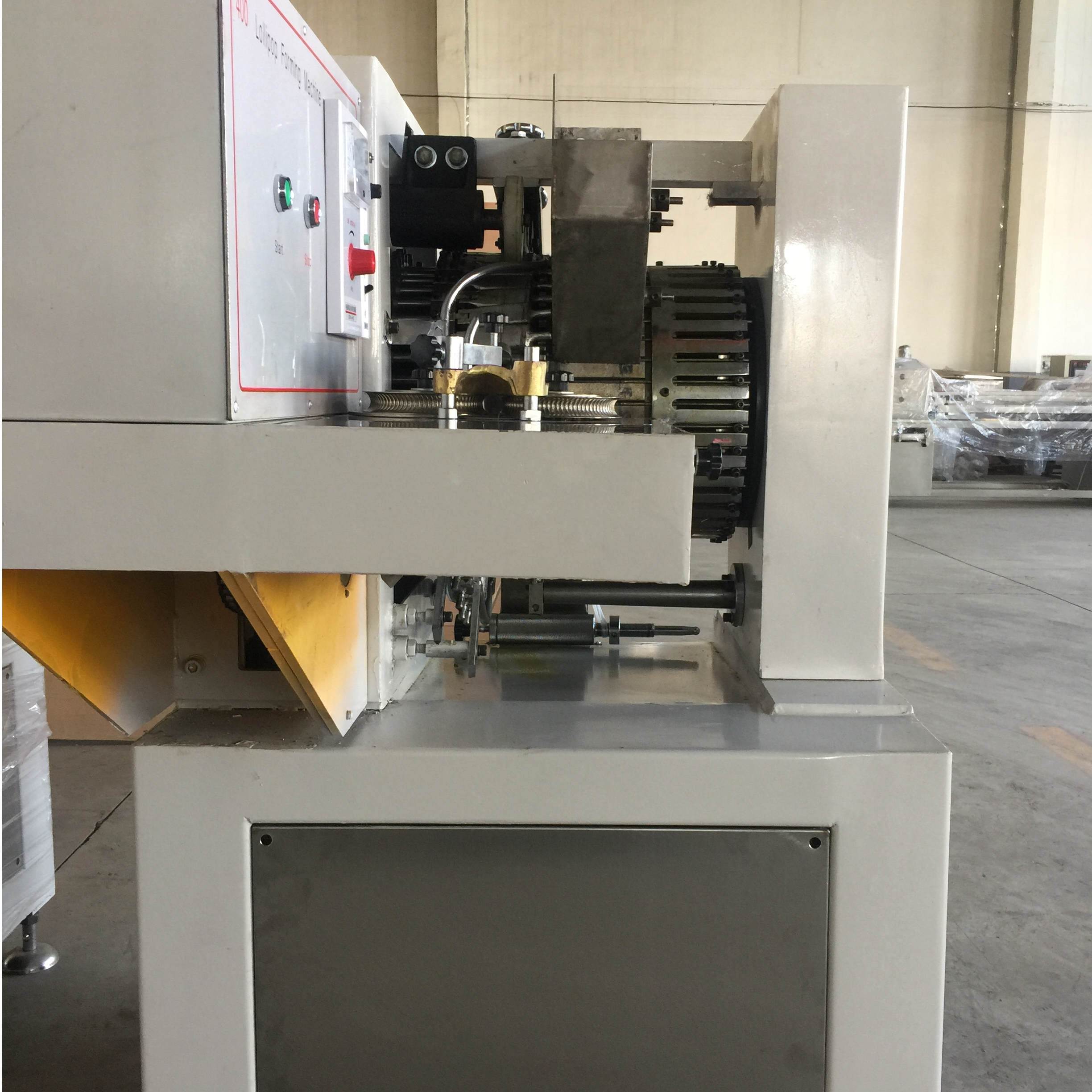 Machine de formage de sucettes à billes CY- 400