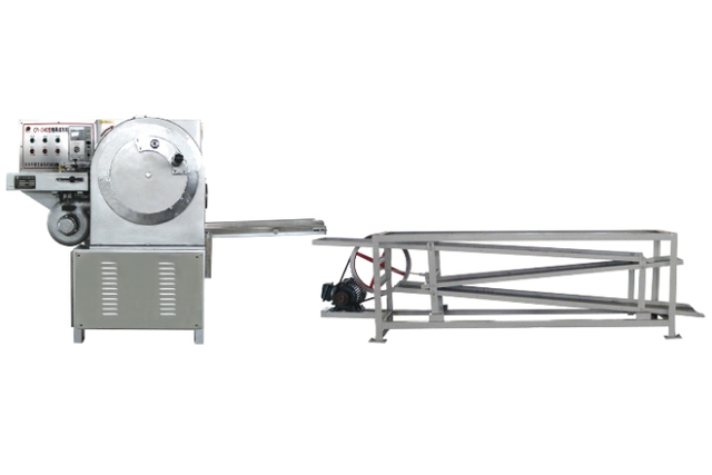 Machine de formage de bonbons au lait